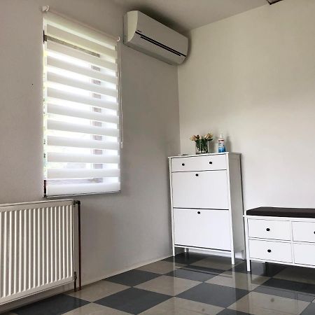 Apartment Golden Fields Смолянаць Екстер'єр фото