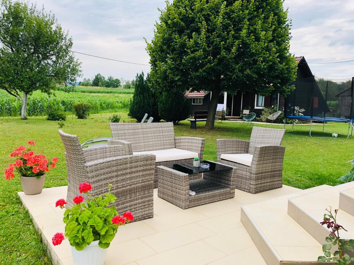 Apartment Golden Fields Смолянаць Екстер'єр фото