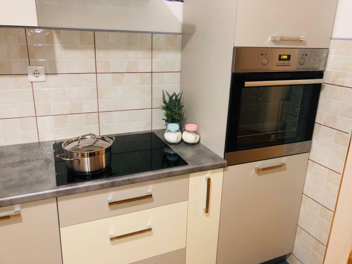 Apartment Golden Fields Смолянаць Екстер'єр фото